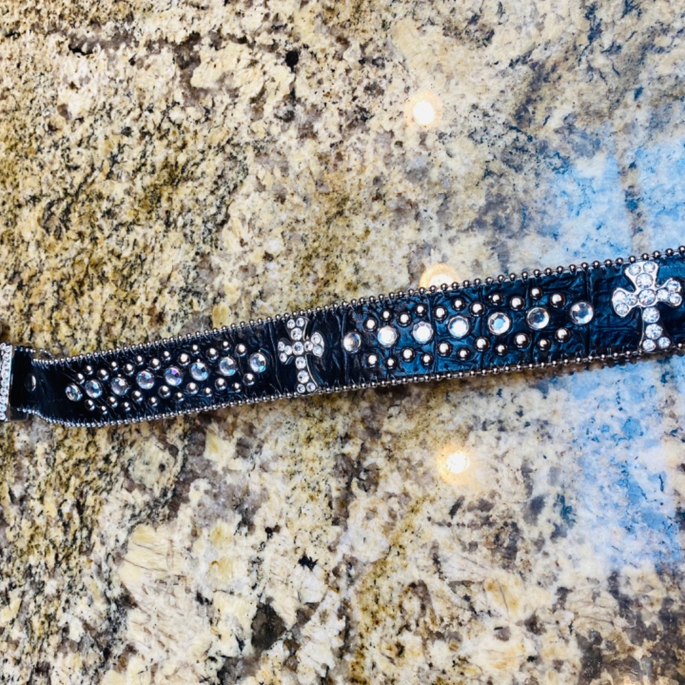 Women’s Rhinestone Belt - Picture 5 of 10
